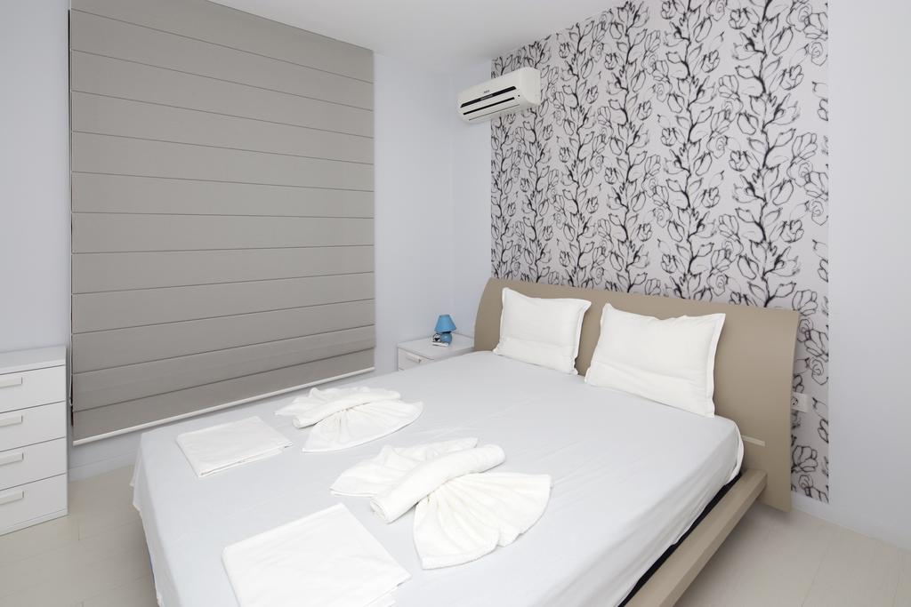 Mars Apartments In Tryavna Beach Complex Sveti Vlas Esterno foto
